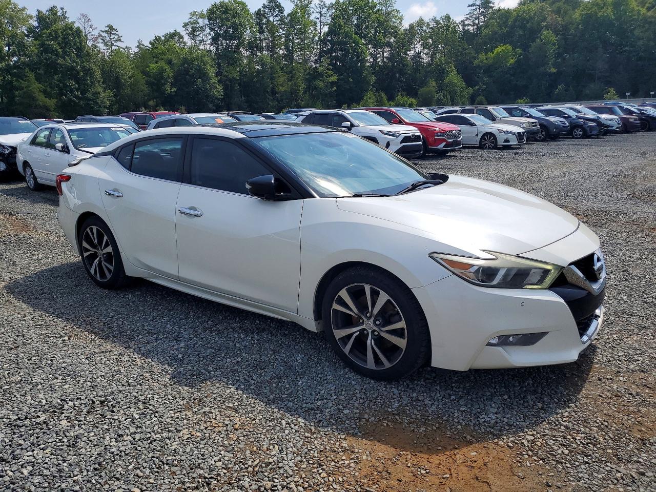 2016 NISSAN MAXIMA