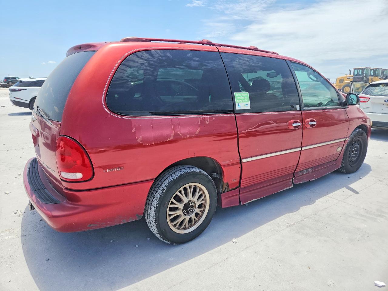 2000 CHRYSLER MINIVAN