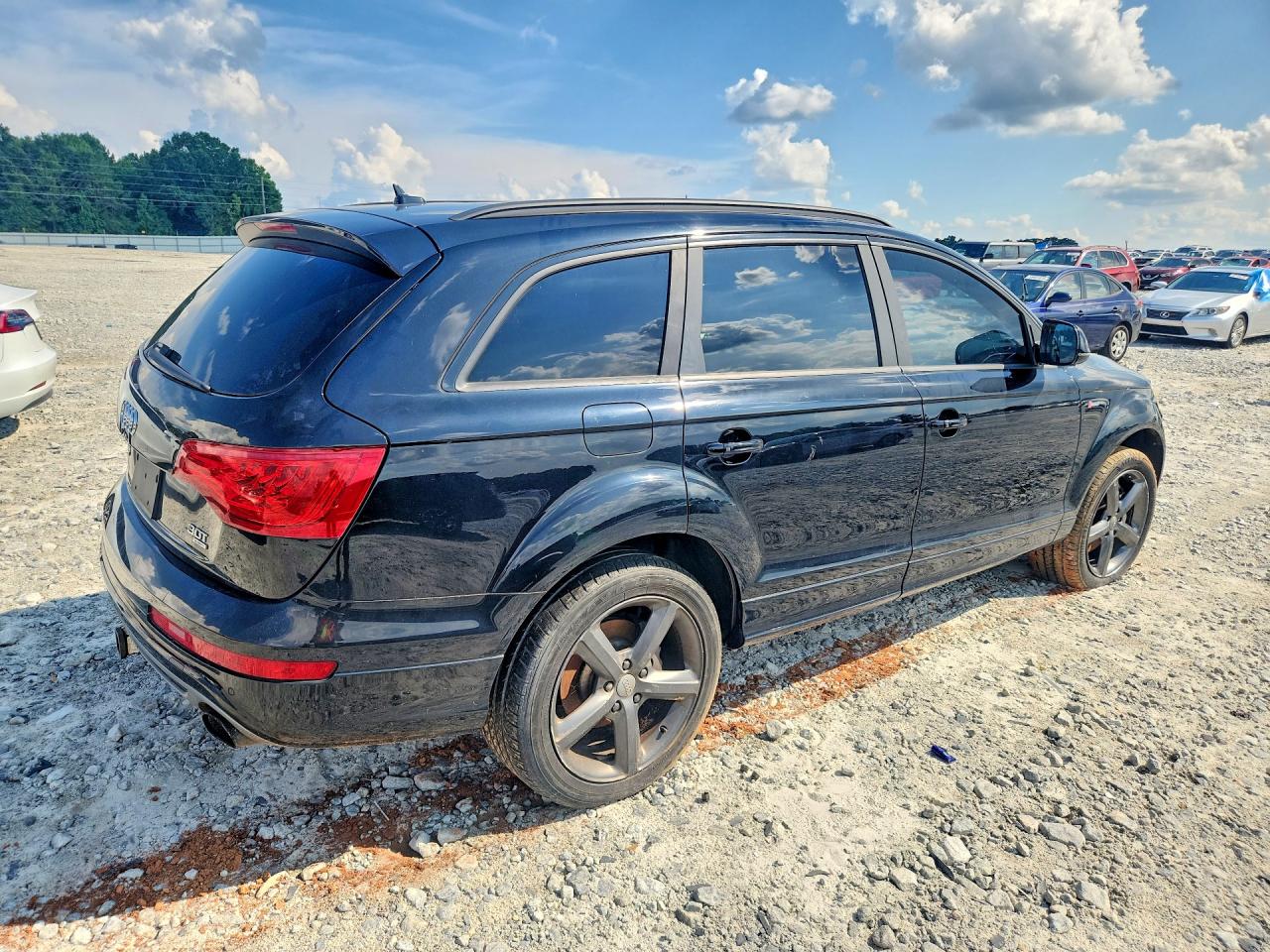 2015 AUDI Q7