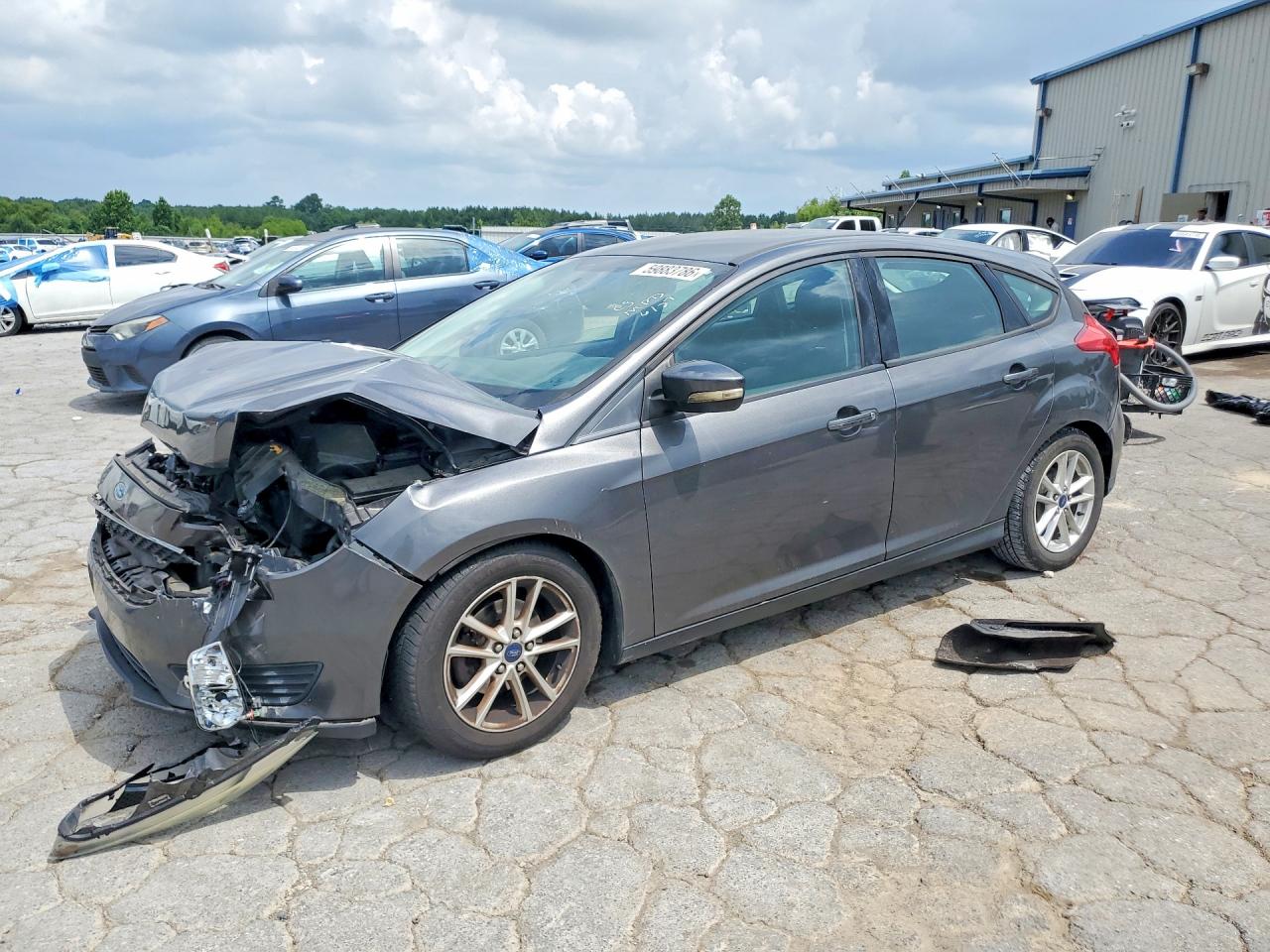 2016 FORD FOCUS