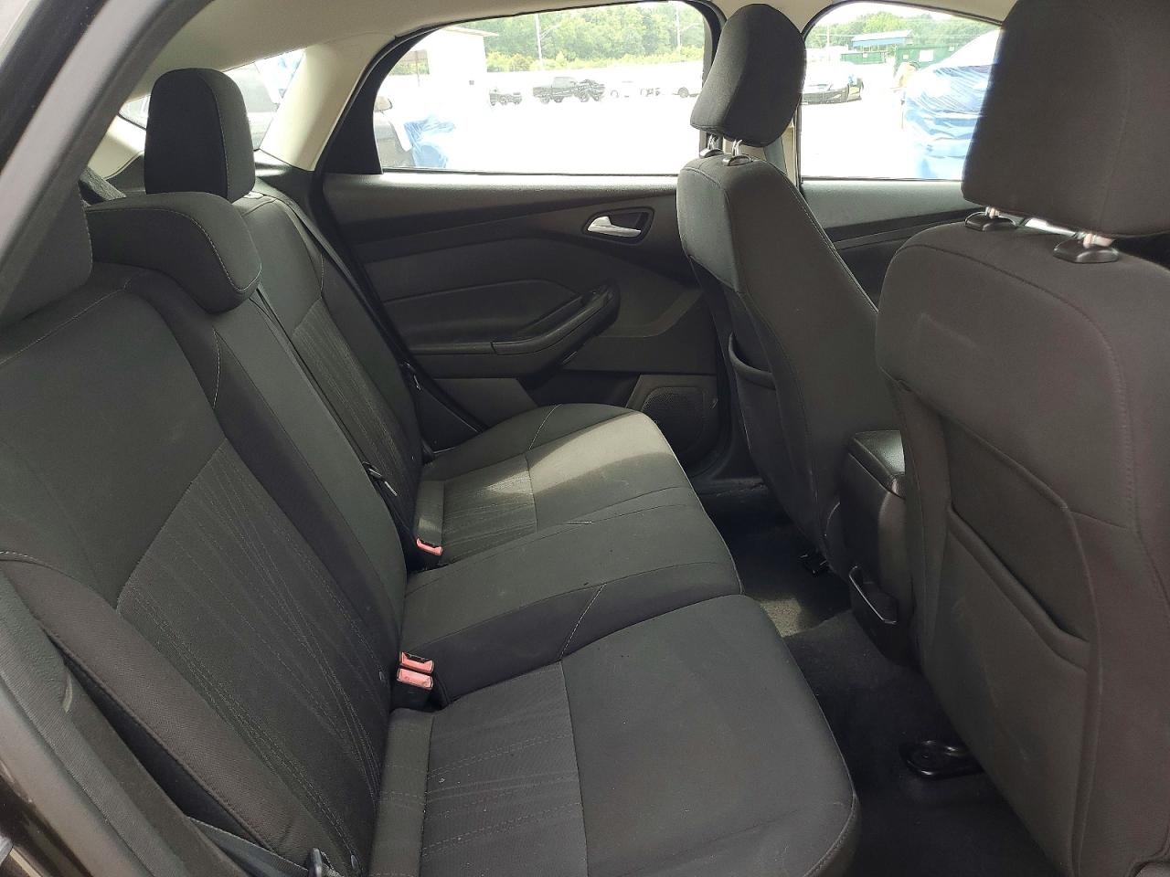 2016 FORD FOCUS