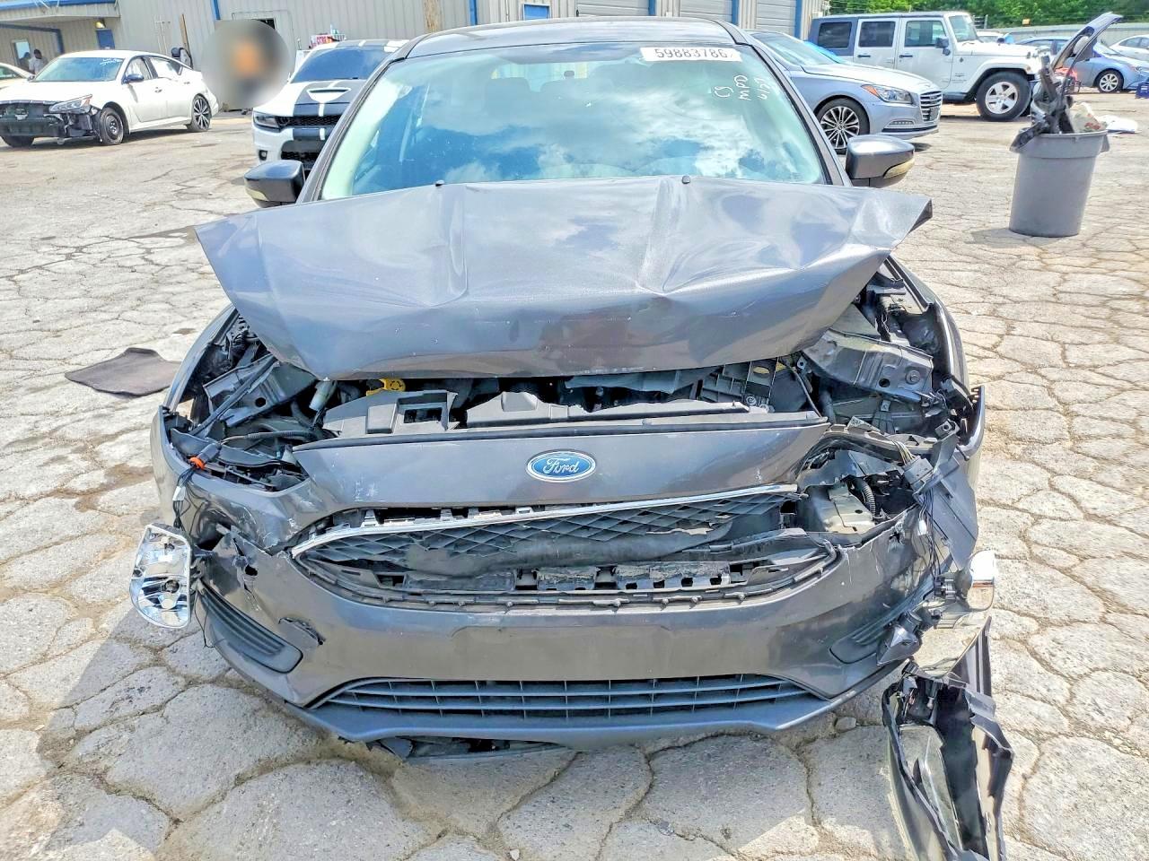 2016 FORD FOCUS