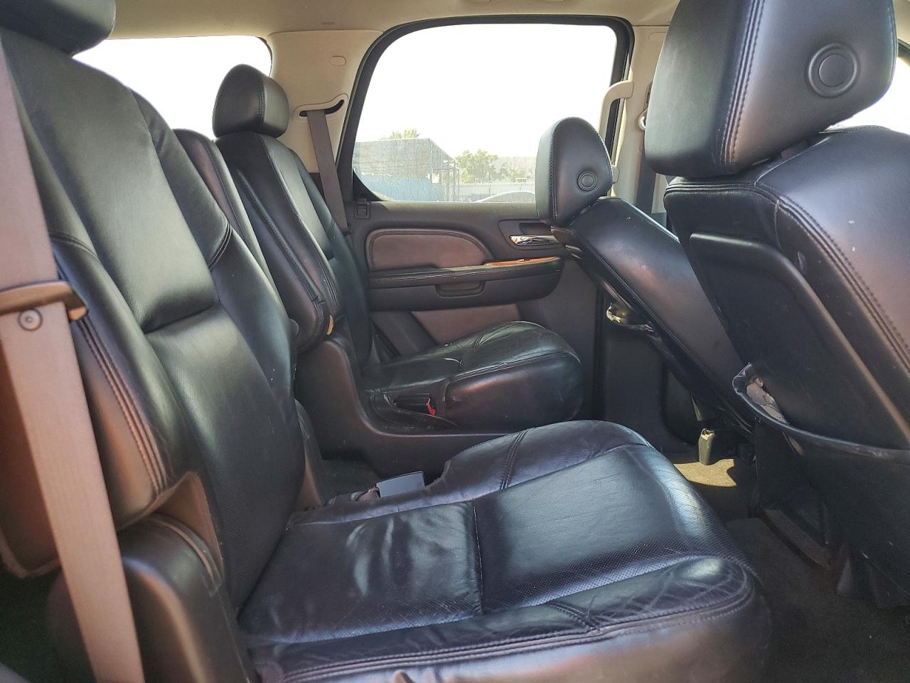 2008 CADILLAC ESCALADE
