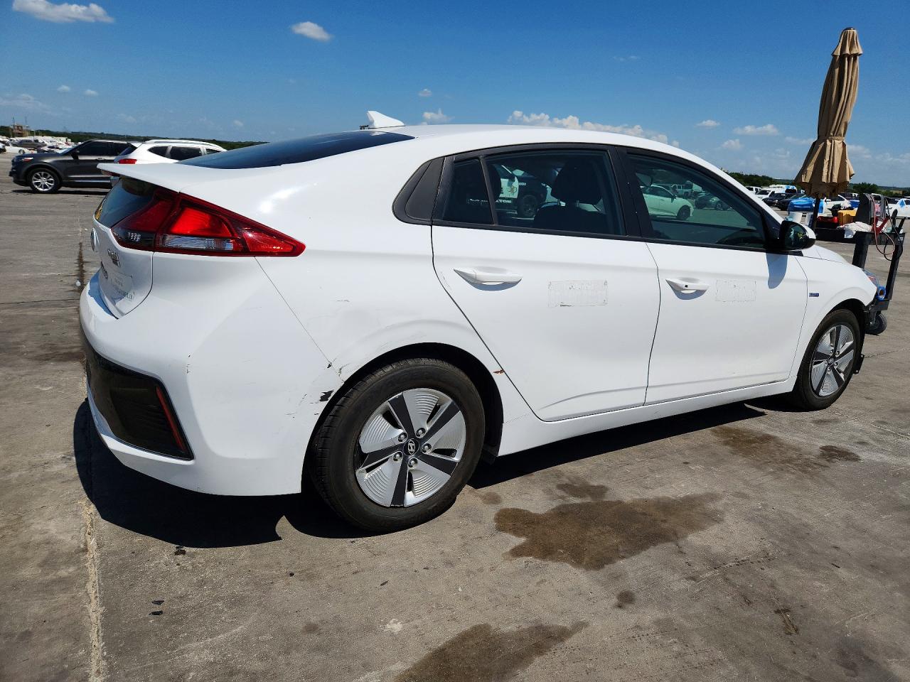 2017 HYUNDAI IONIQ