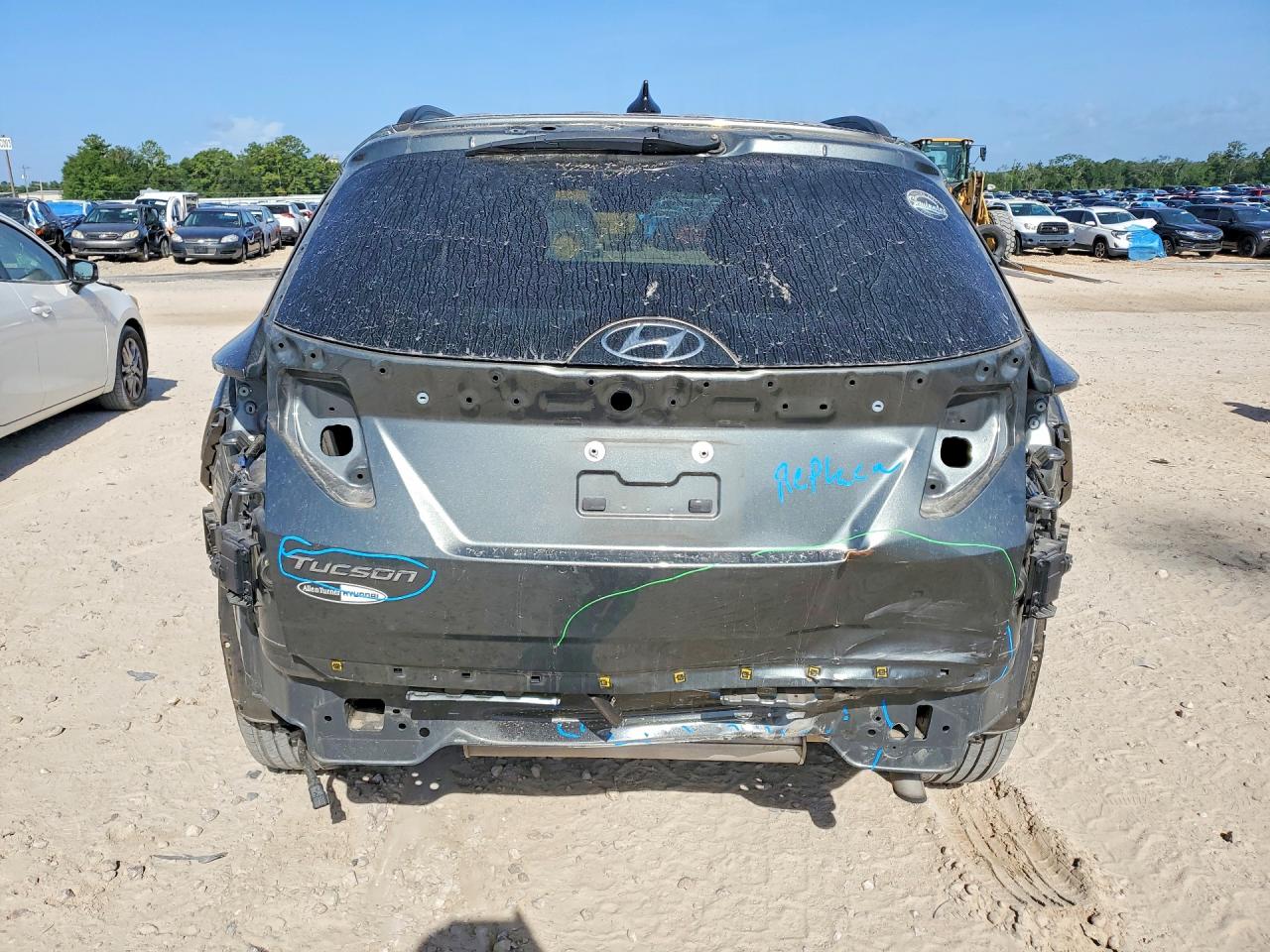 2022 HYUNDAI TUCSON
