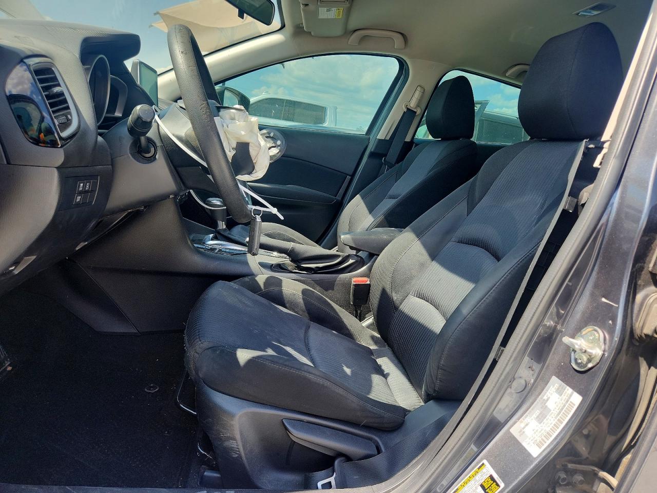 2016 MAZDA 3