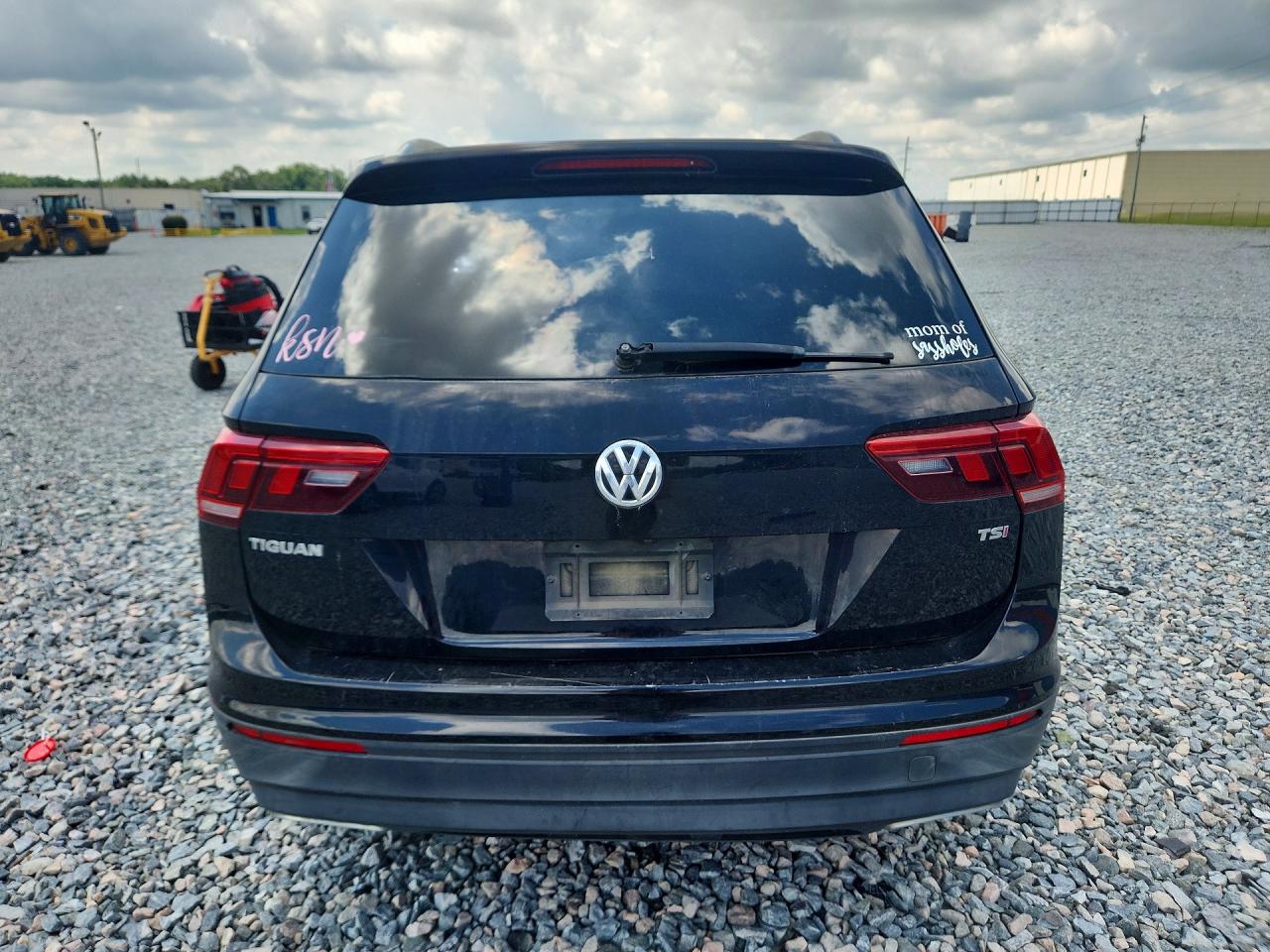 2018 VOLKSWAGEN TIGUAN