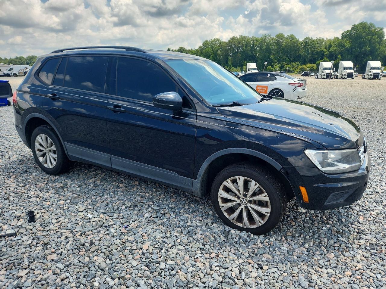 2018 VOLKSWAGEN TIGUAN