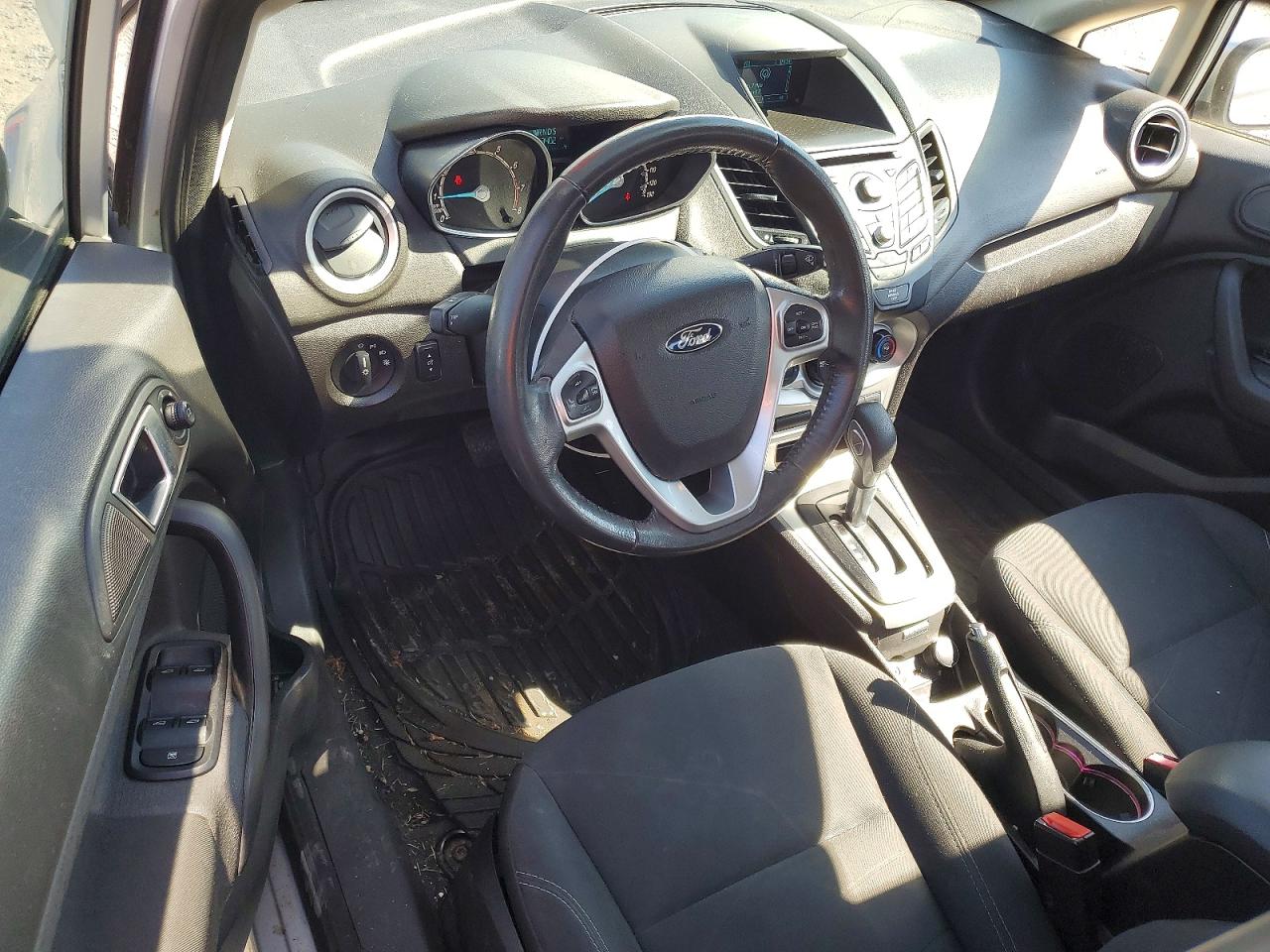 2014 FORD FIESTA