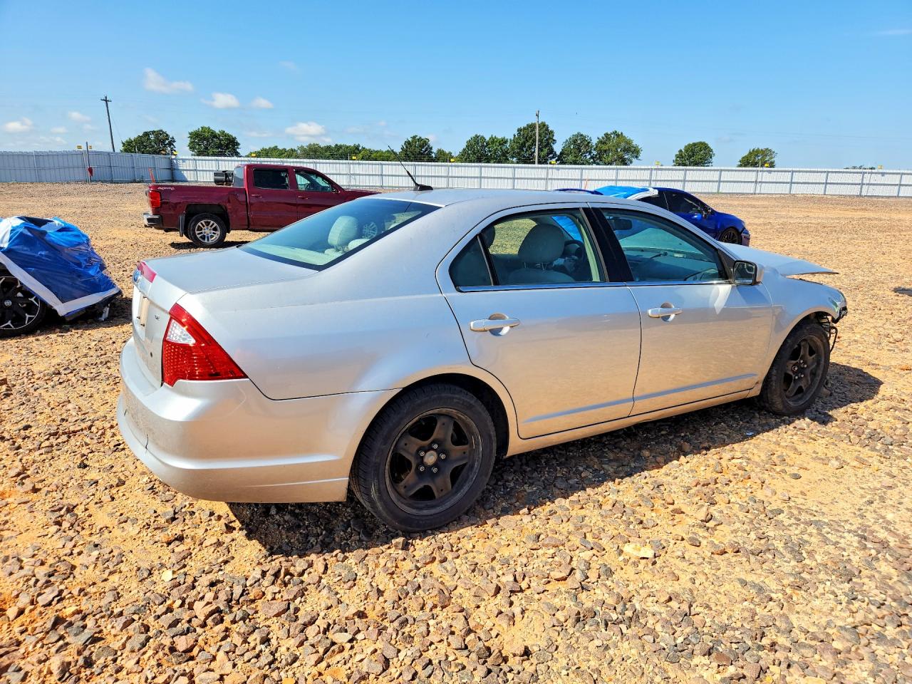 2011 FORD FUSION