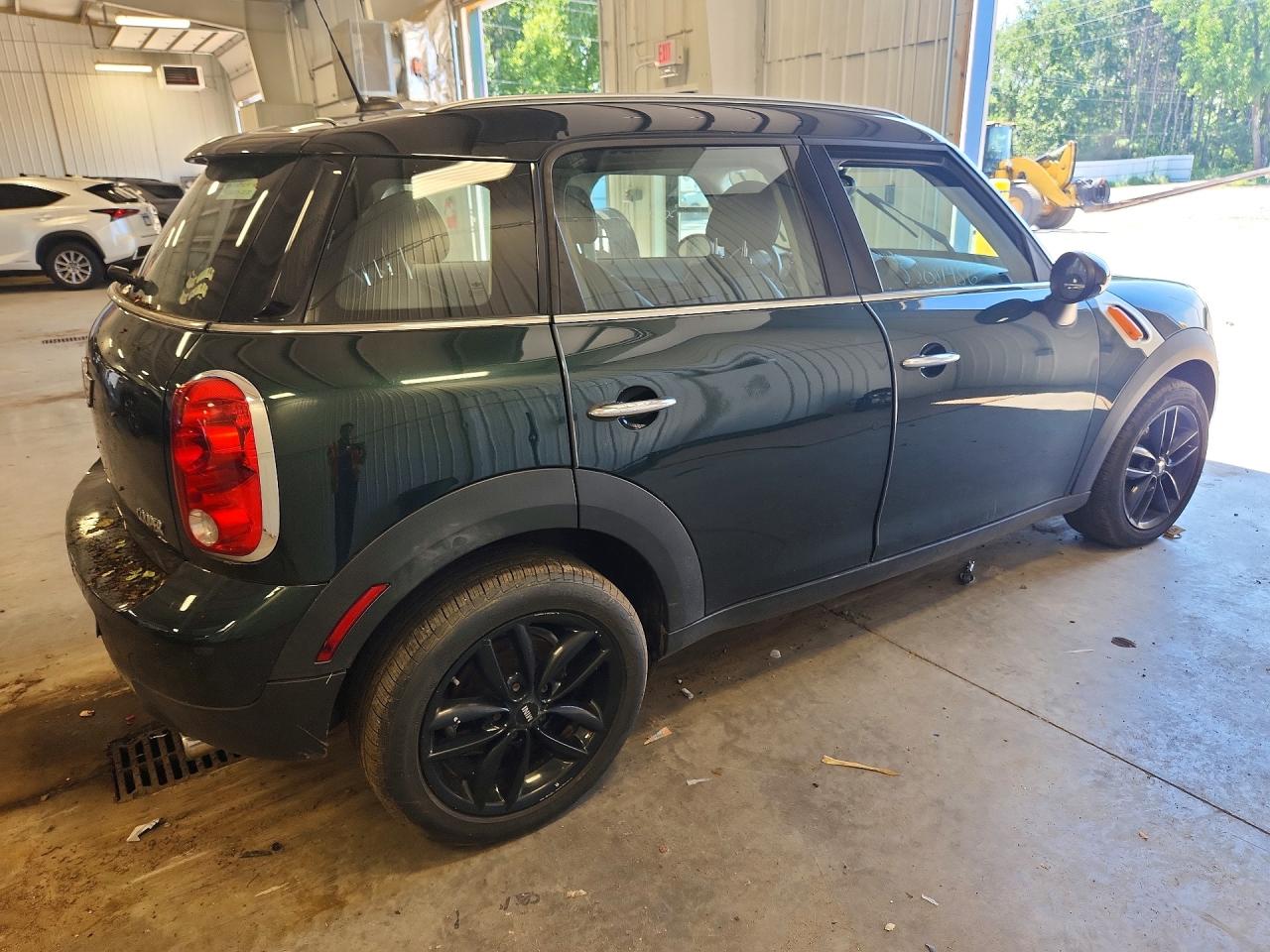 2012 MINI COOPER
