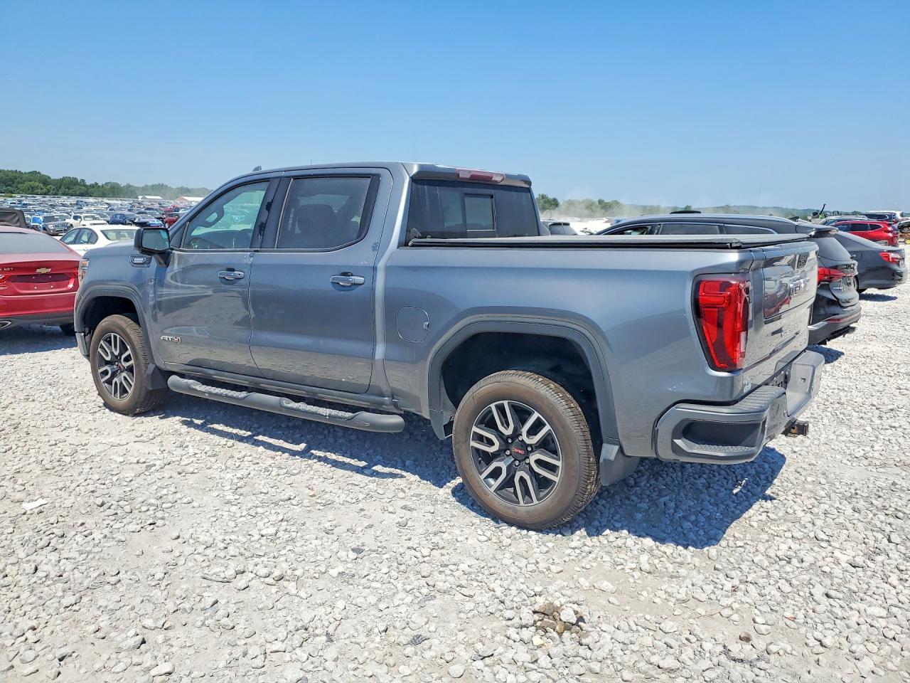 2020 GMC SIERRA