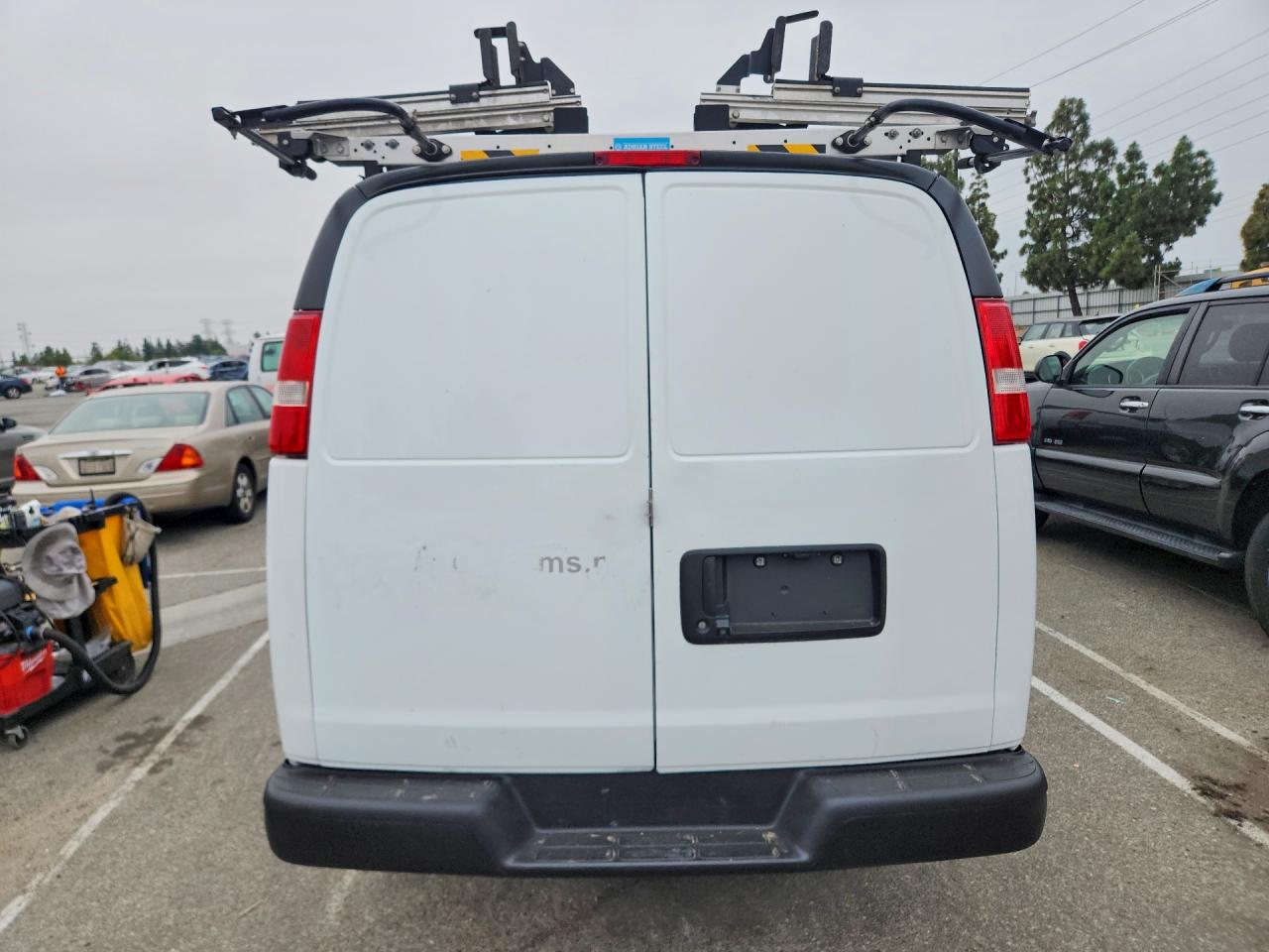2021 CHEVROLET EXPRESS