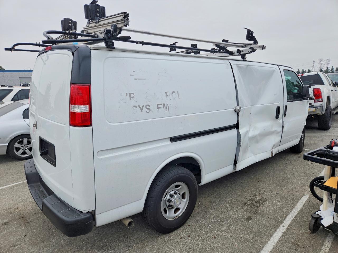 2021 CHEVROLET EXPRESS