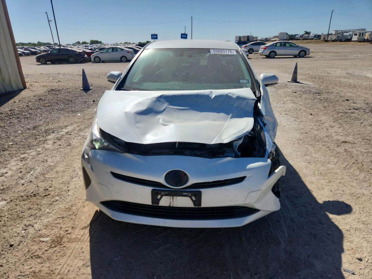 2016 TOYOTA PRIUS