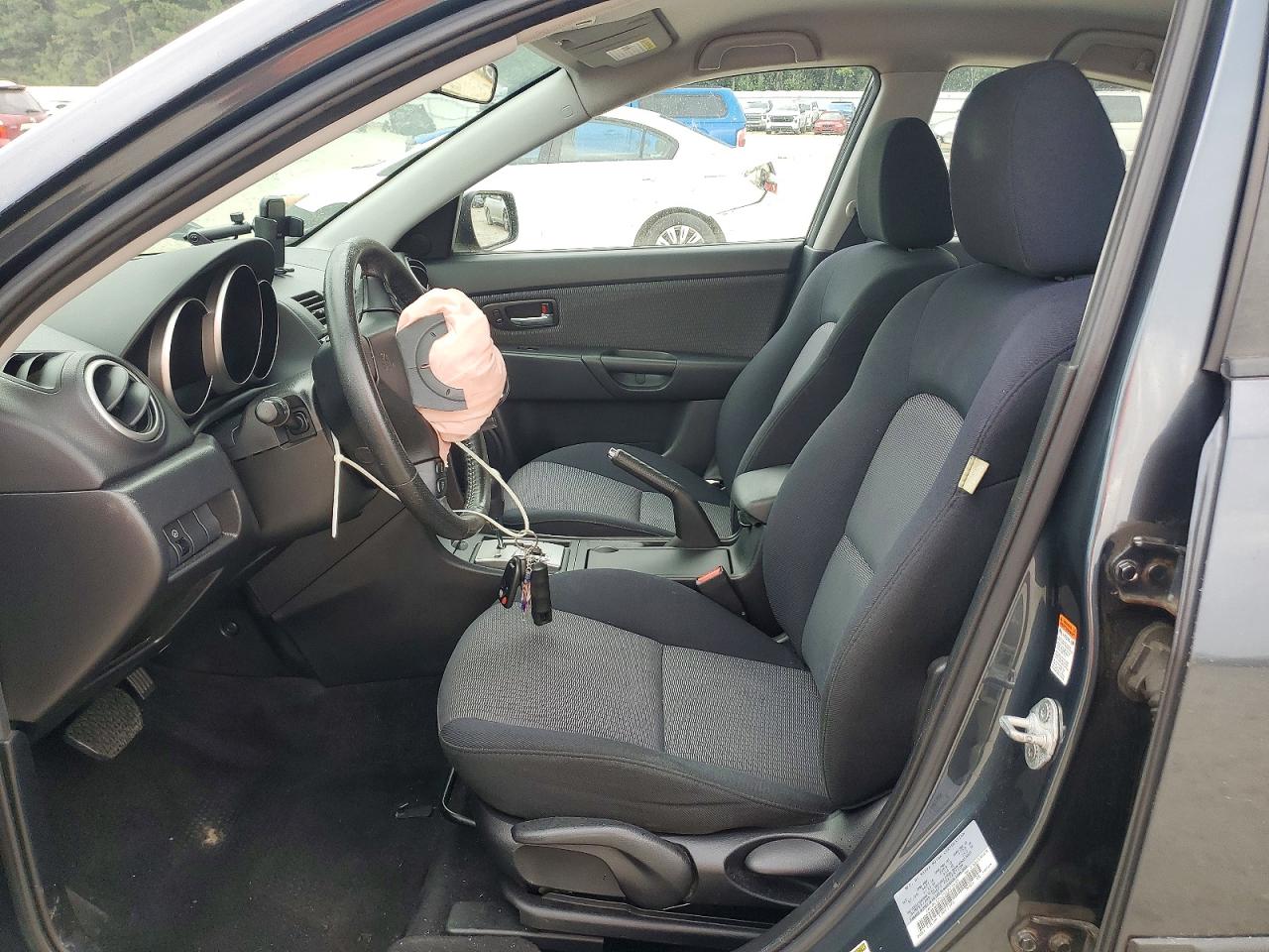 2009 MAZDA 3