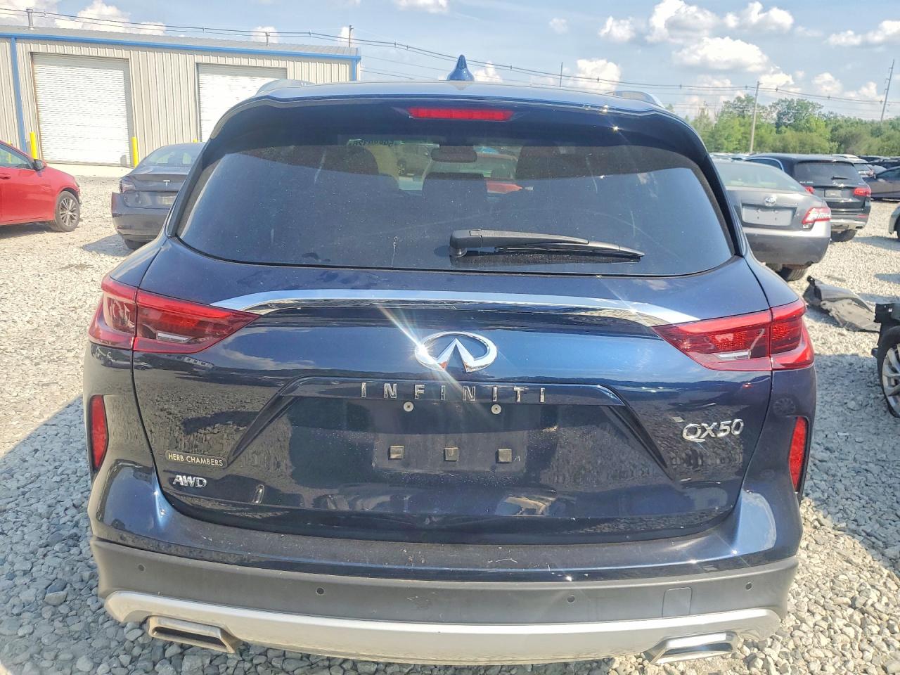 2020 INFINITI QX50