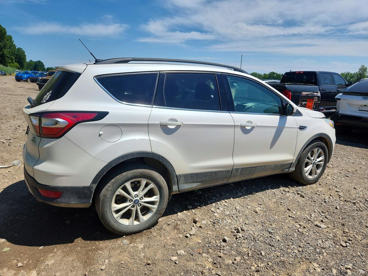 2017 FORD ESCAPE