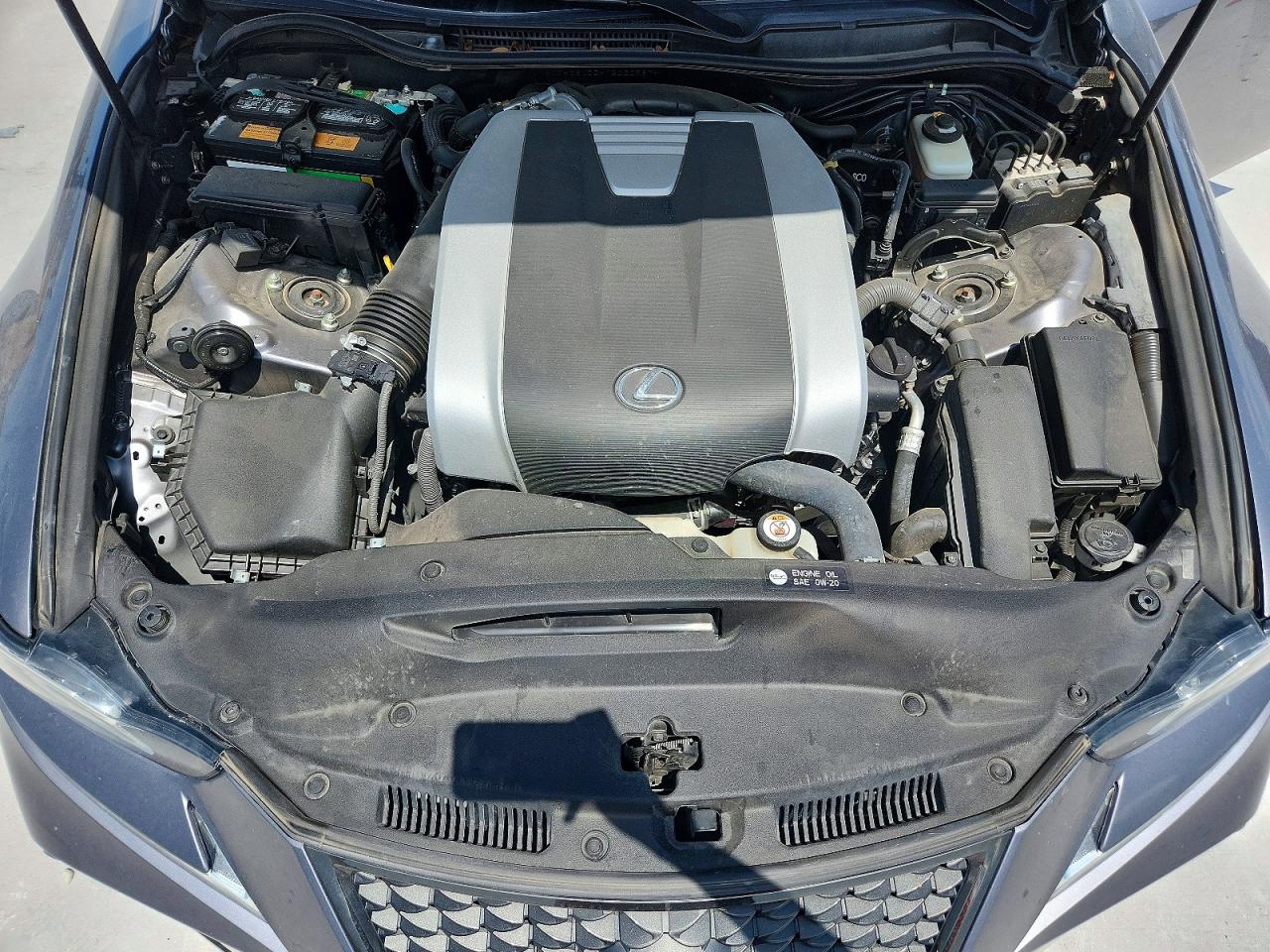 2018 LEXUS IS