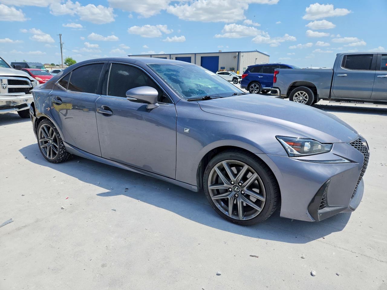 2018 LEXUS IS