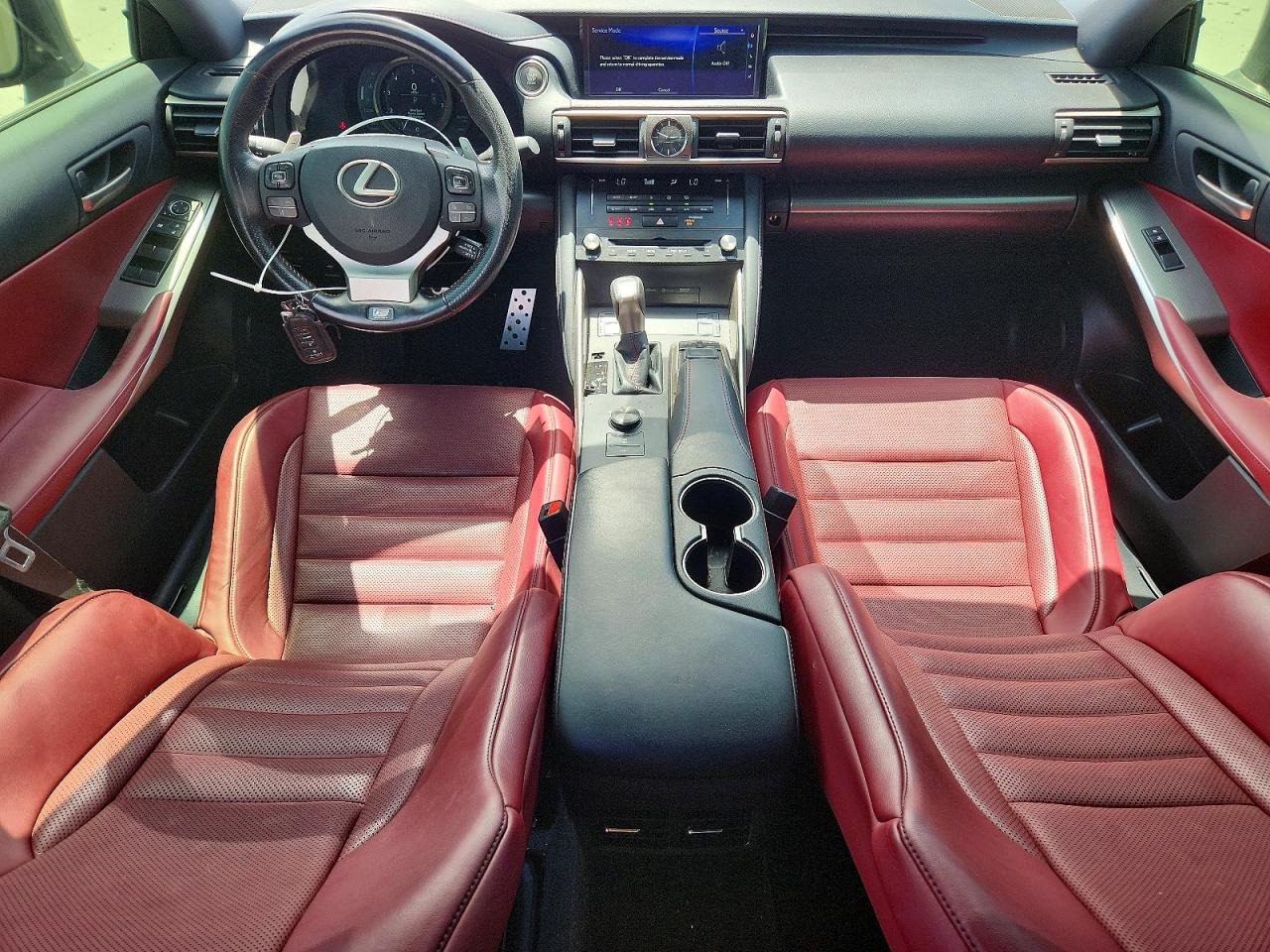 2018 LEXUS IS