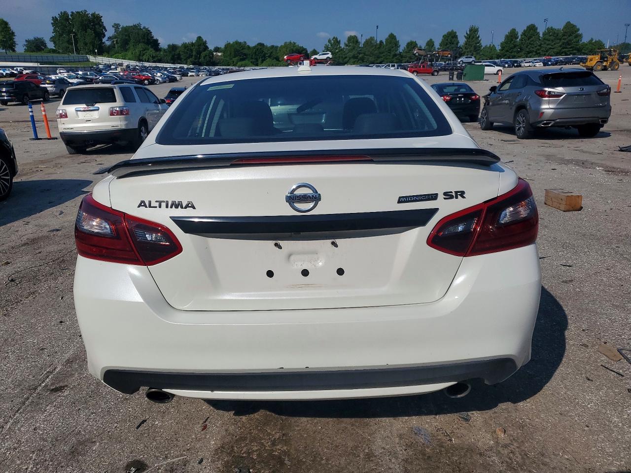2018 NISSAN ALTIMA