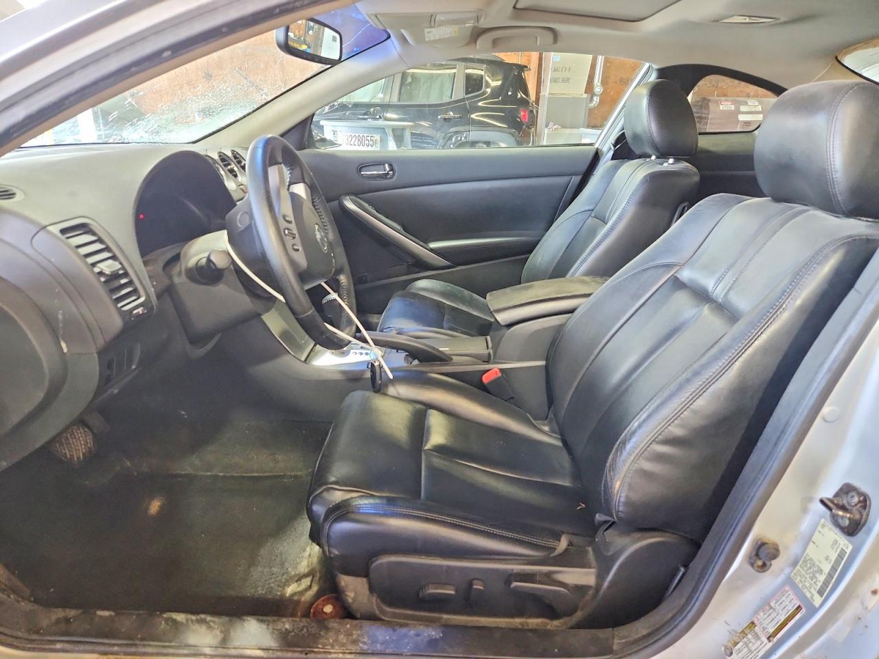 2009 NISSAN ALTIMA