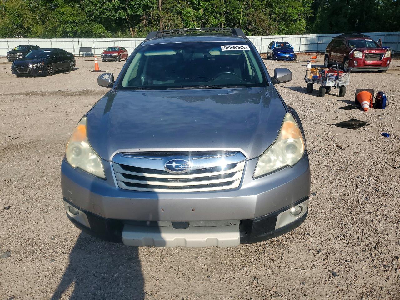 2010 SUBARU OUTBACK