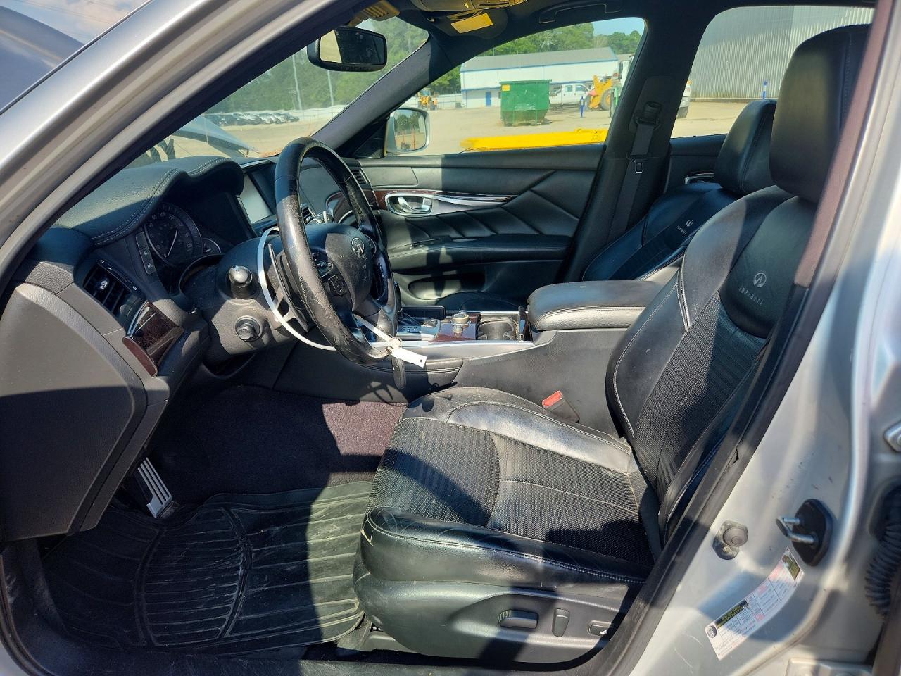 2014 INFINITI Q70