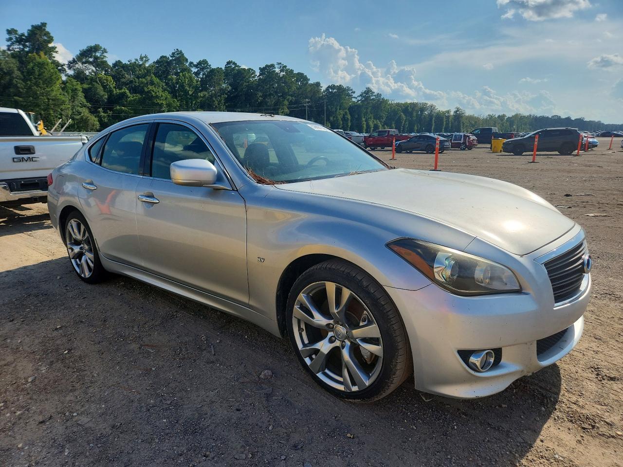 2014 INFINITI Q70