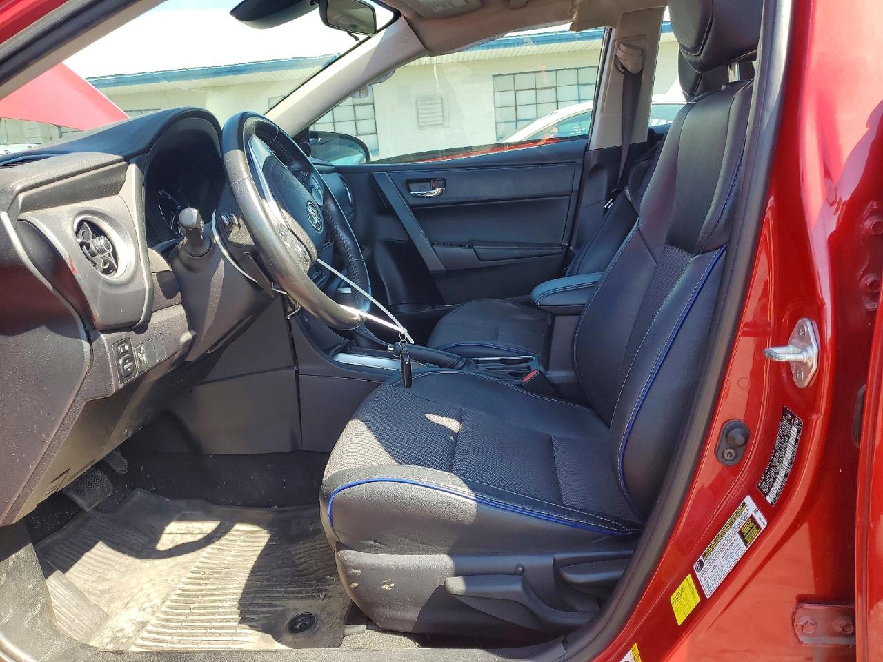 2019 TOYOTA COROLLA