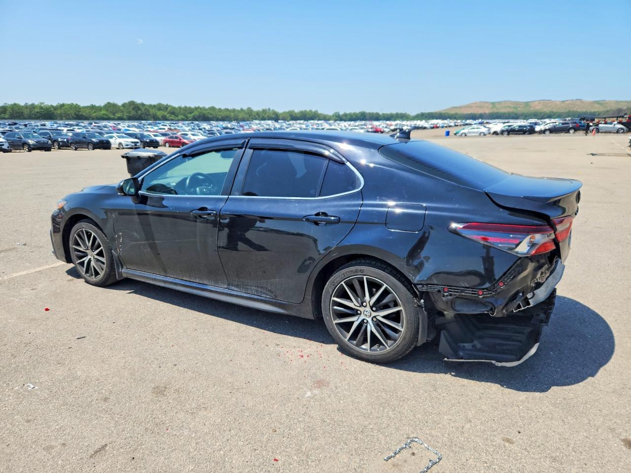 2023 TOYOTA CAMRY