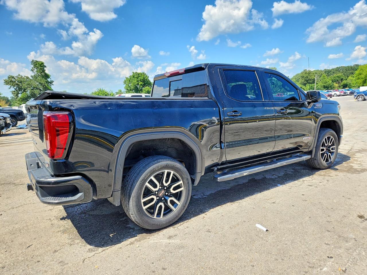 2020 GMC SIERRA