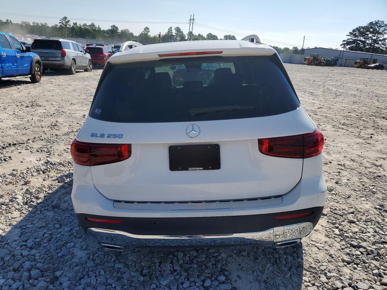 2025 MERCEDES-BENZ GLB-CLASS
