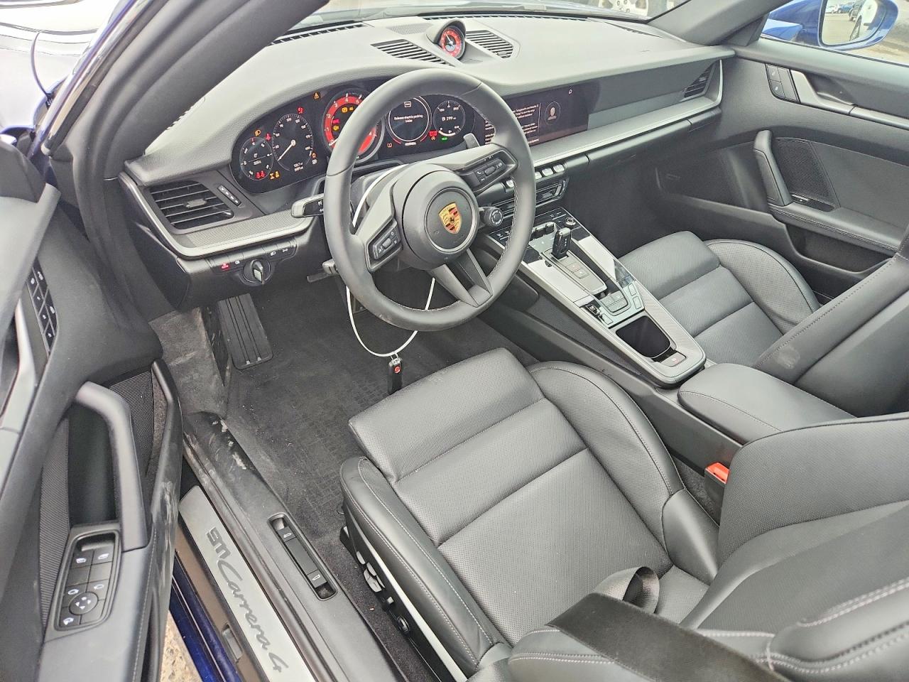 2024 PORSCHE 911