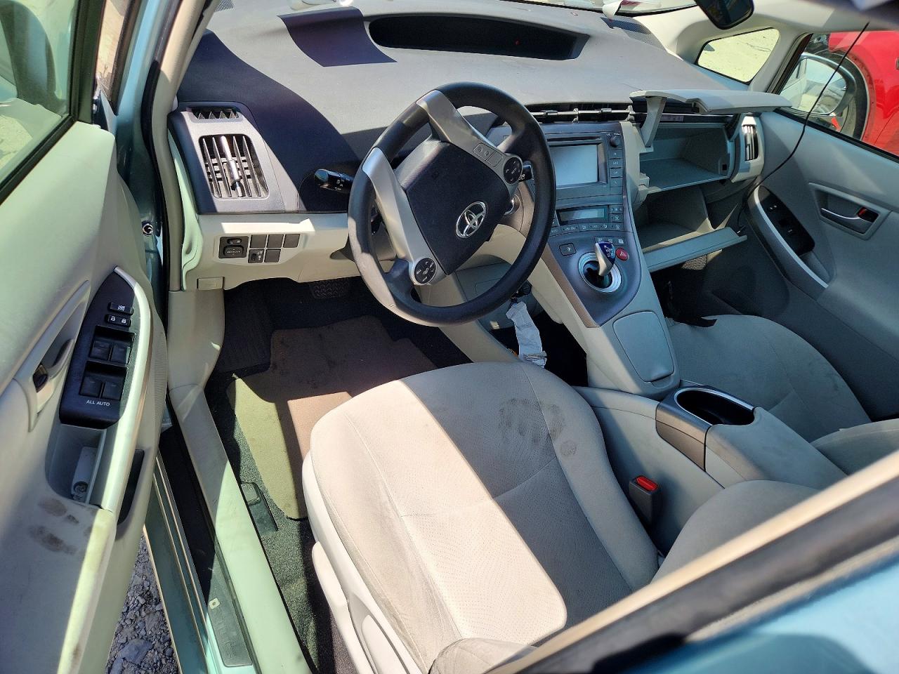 2015 TOYOTA PRIUS