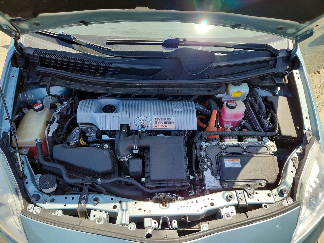 2015 TOYOTA PRIUS