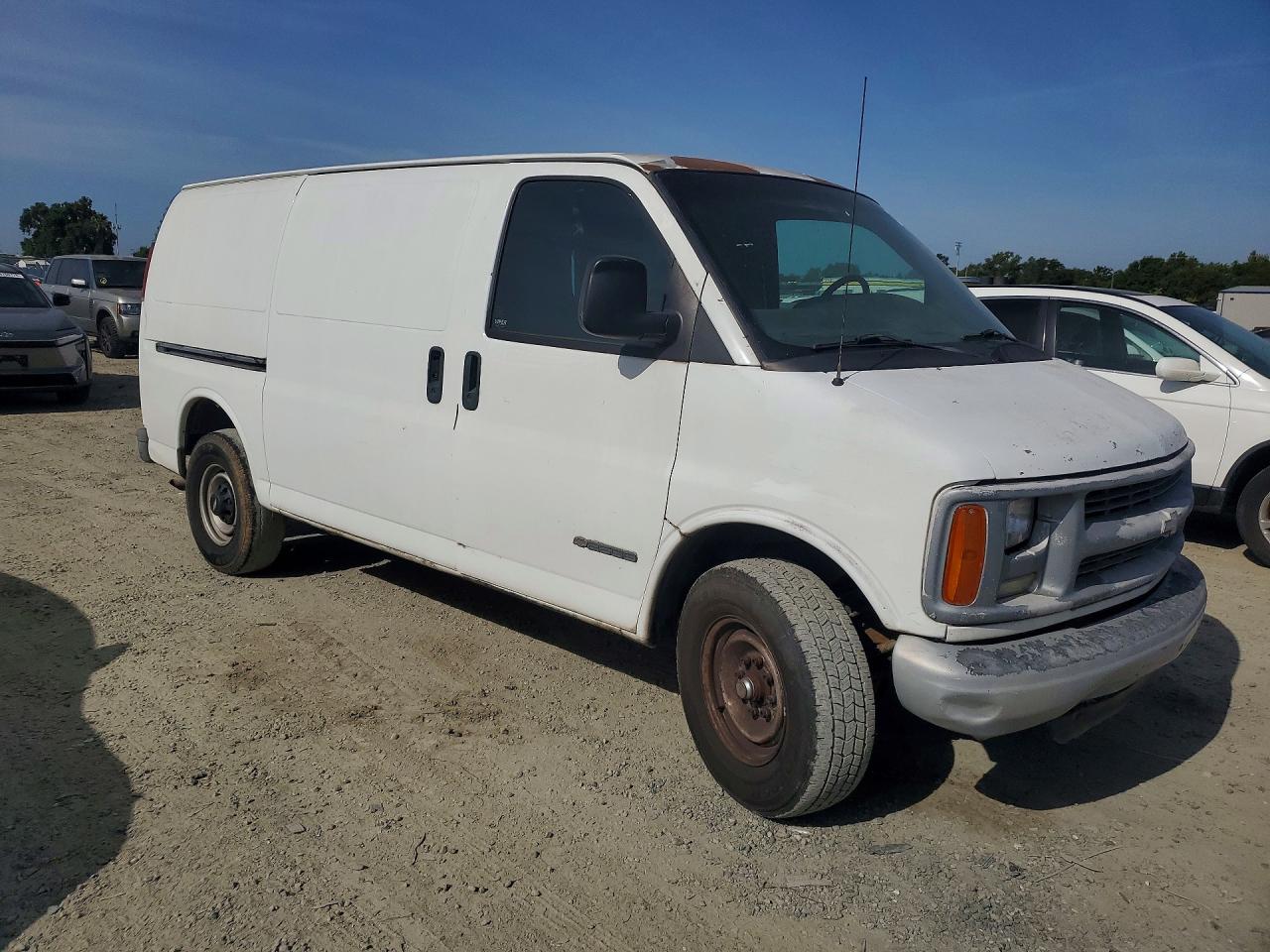2002 CHEVROLET EXPRESS