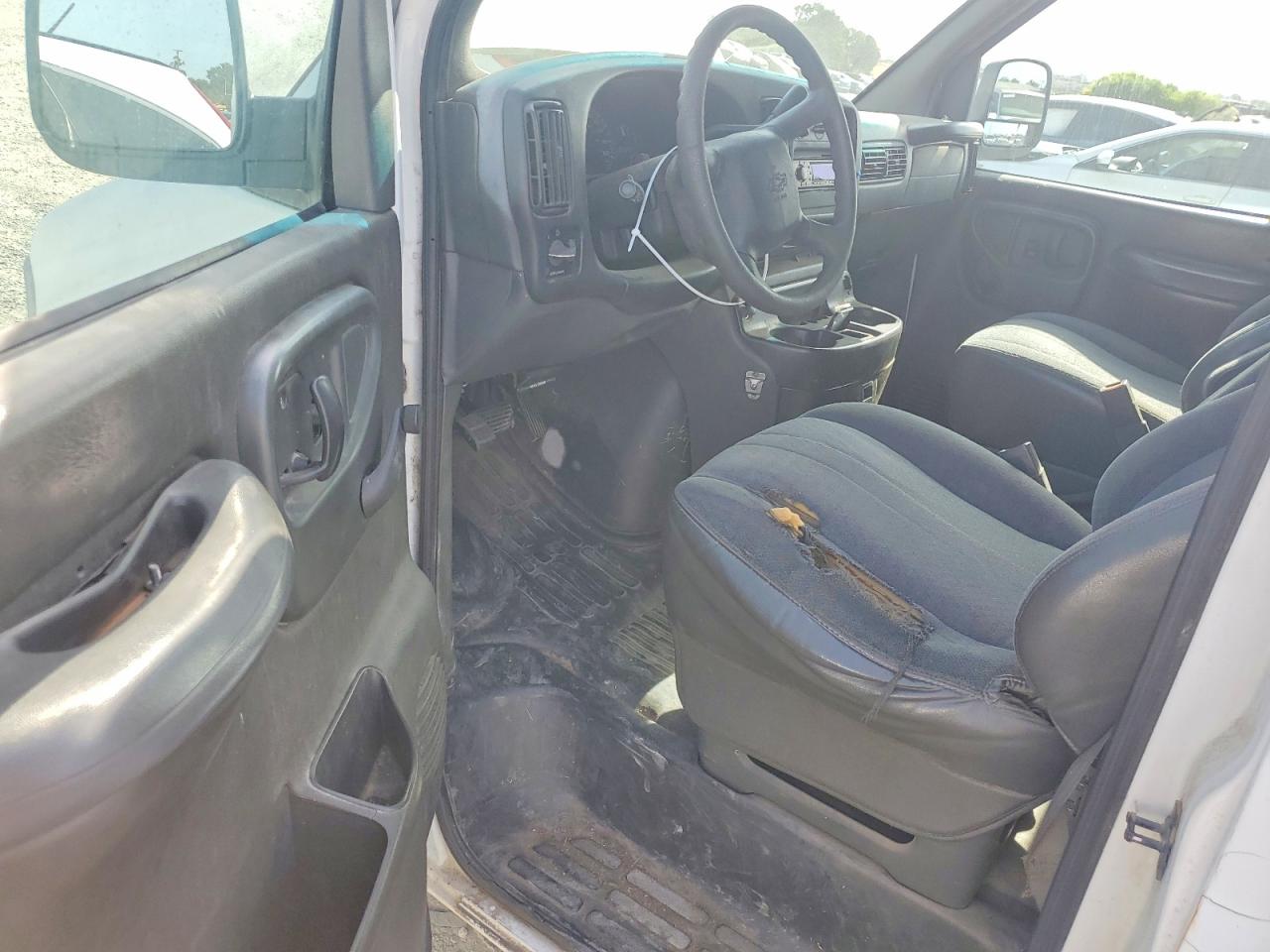2002 CHEVROLET EXPRESS