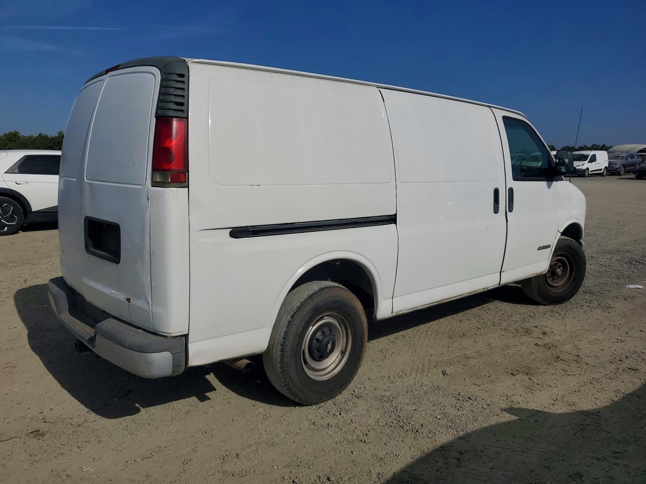2002 CHEVROLET EXPRESS