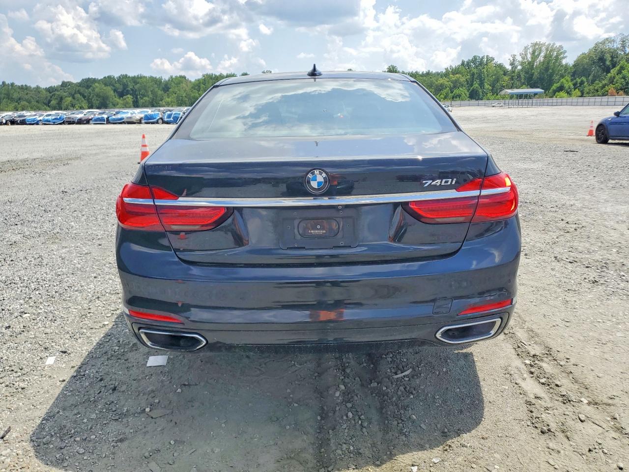 2016 BMW 7 SERIES