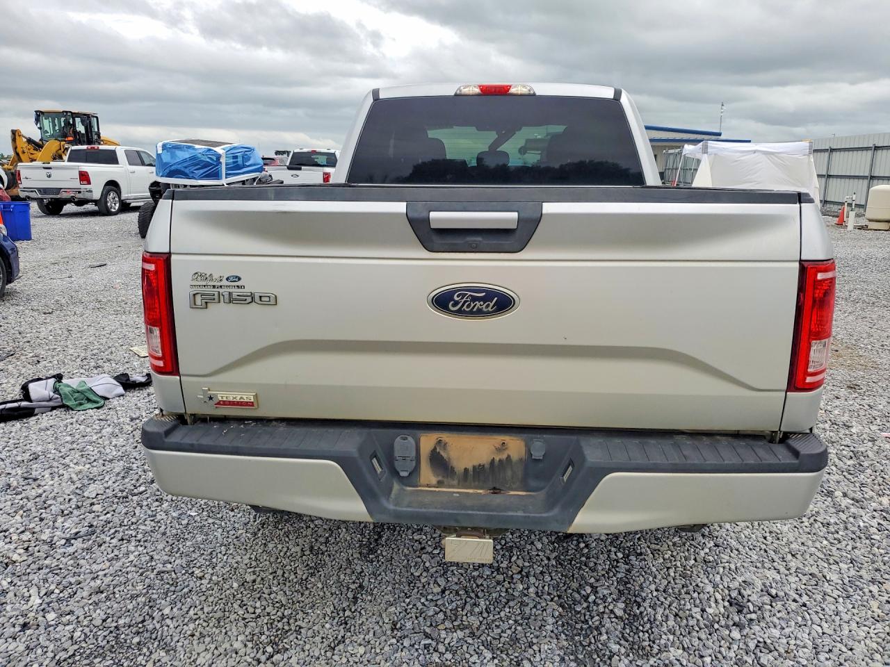 2015 FORD F150