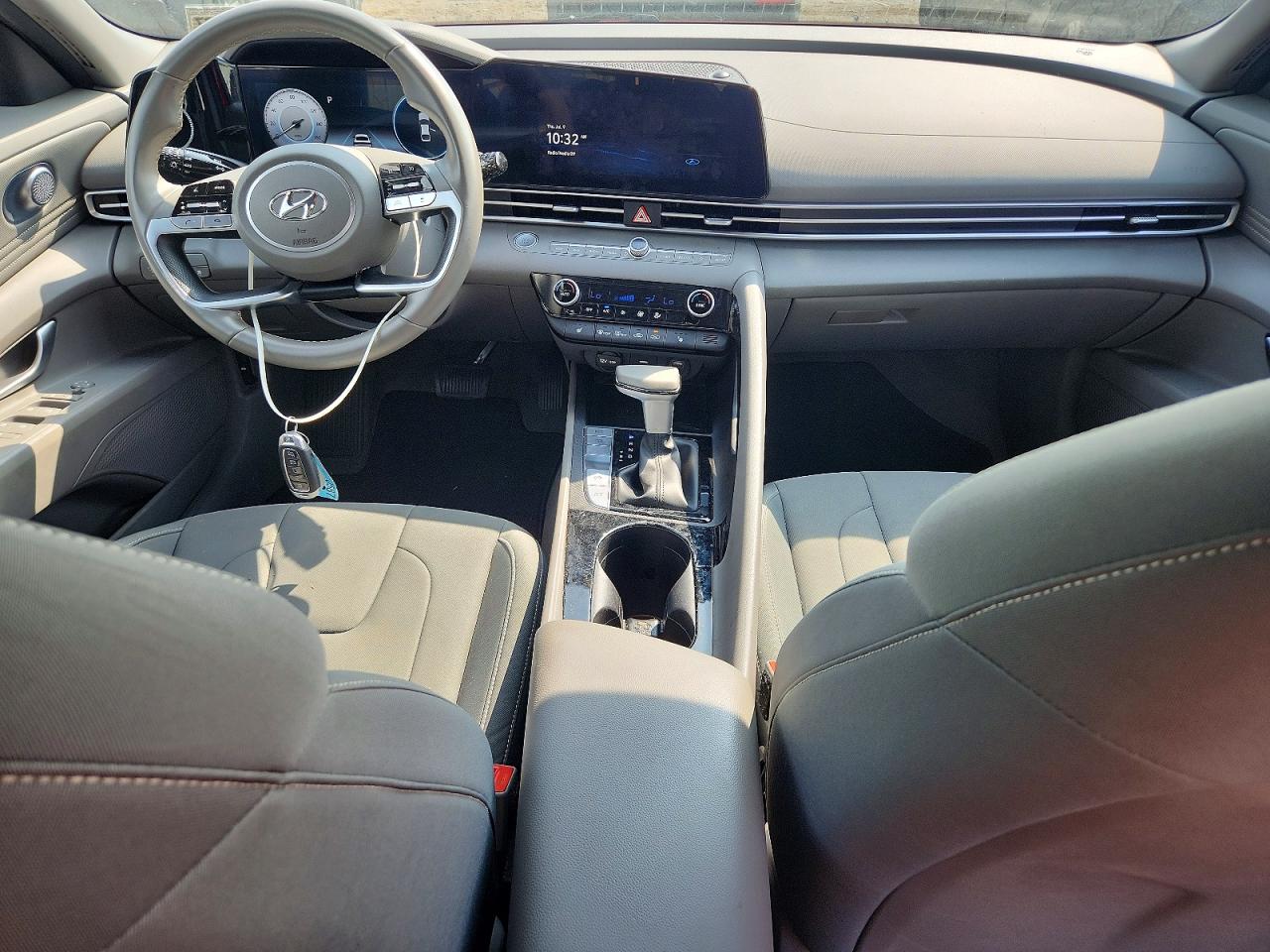 2023 HYUNDAI ELANTRA