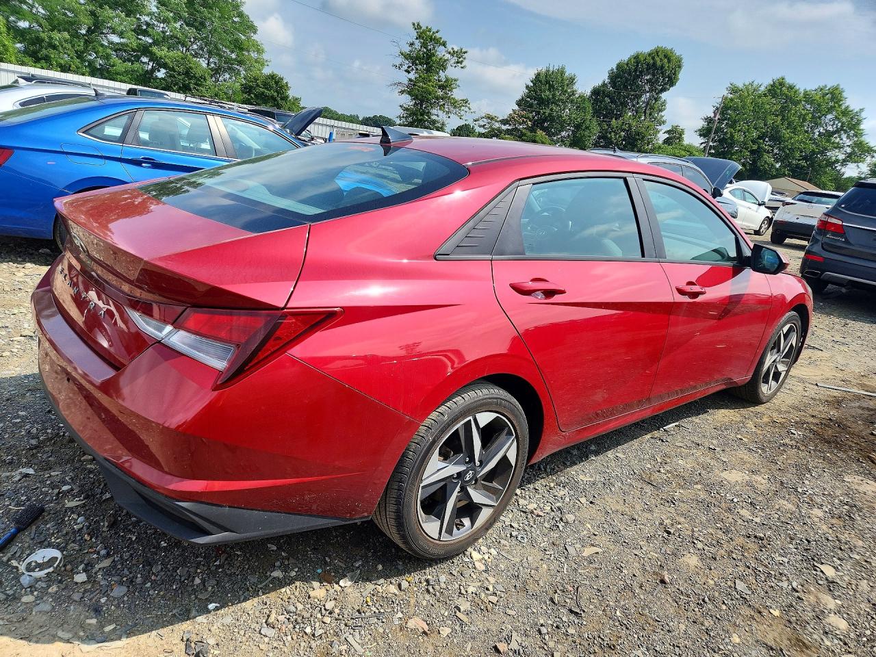 2023 HYUNDAI ELANTRA