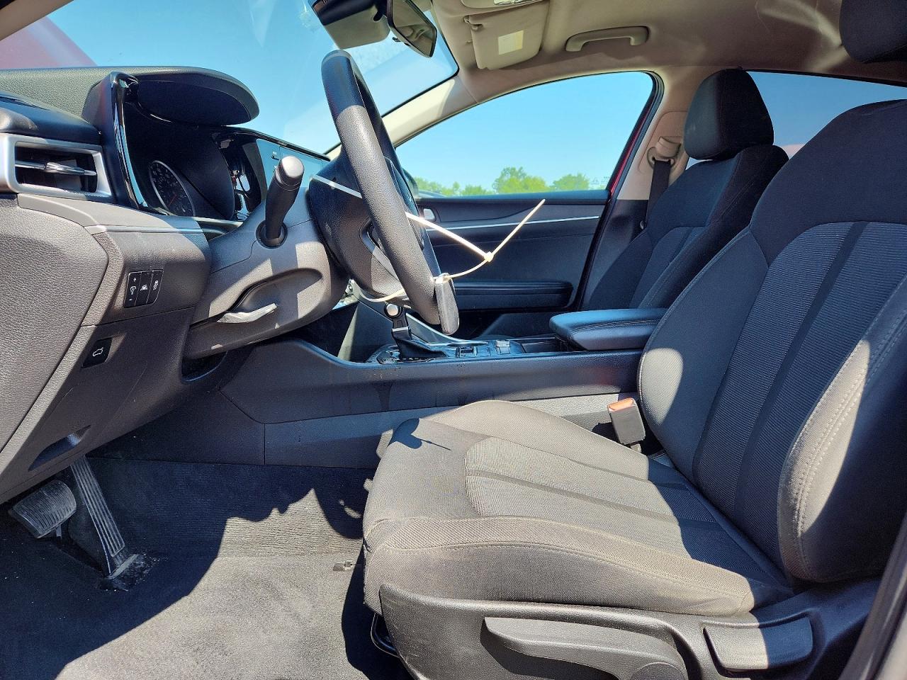 2022 KIA K5