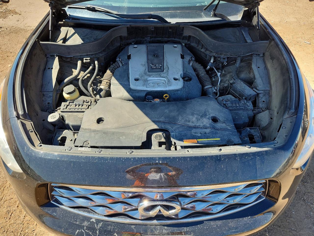 2011 INFINITI FX35