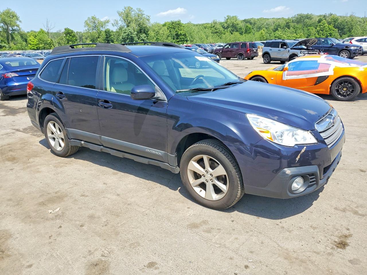 2013 SUBARU OUTBACK