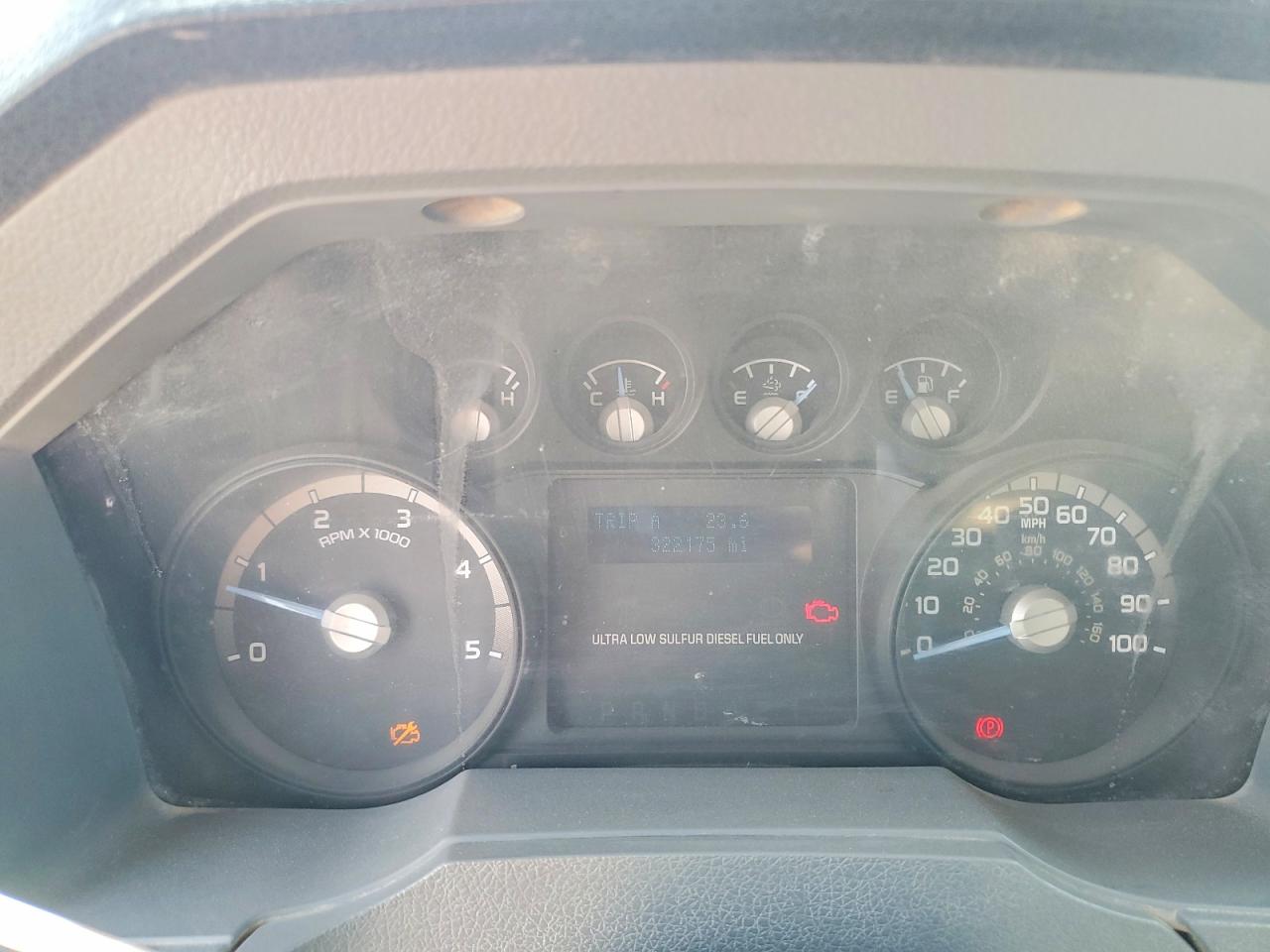 2012 FORD F750