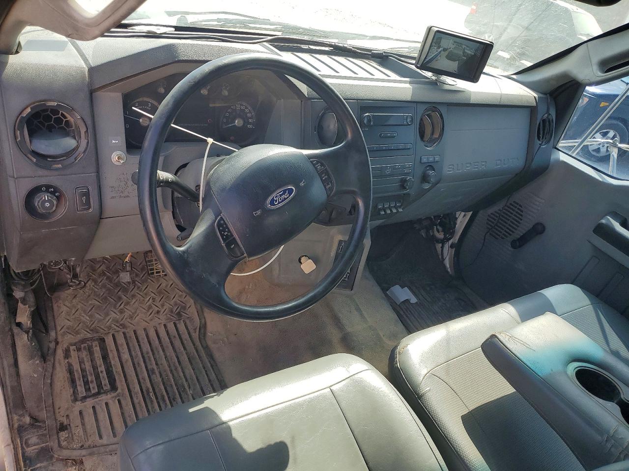 2012 FORD F750