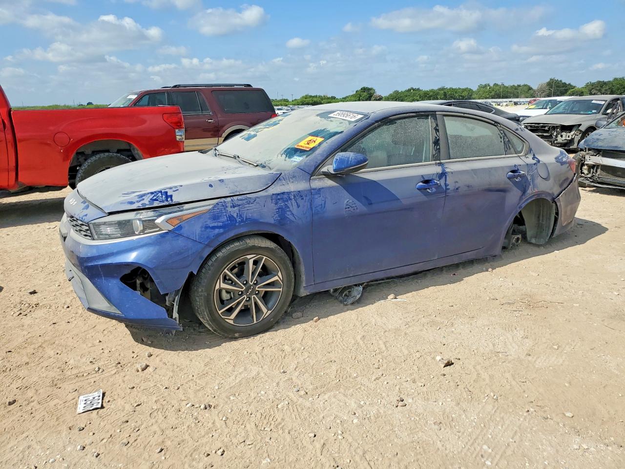 2023 KIA FORTE LXS